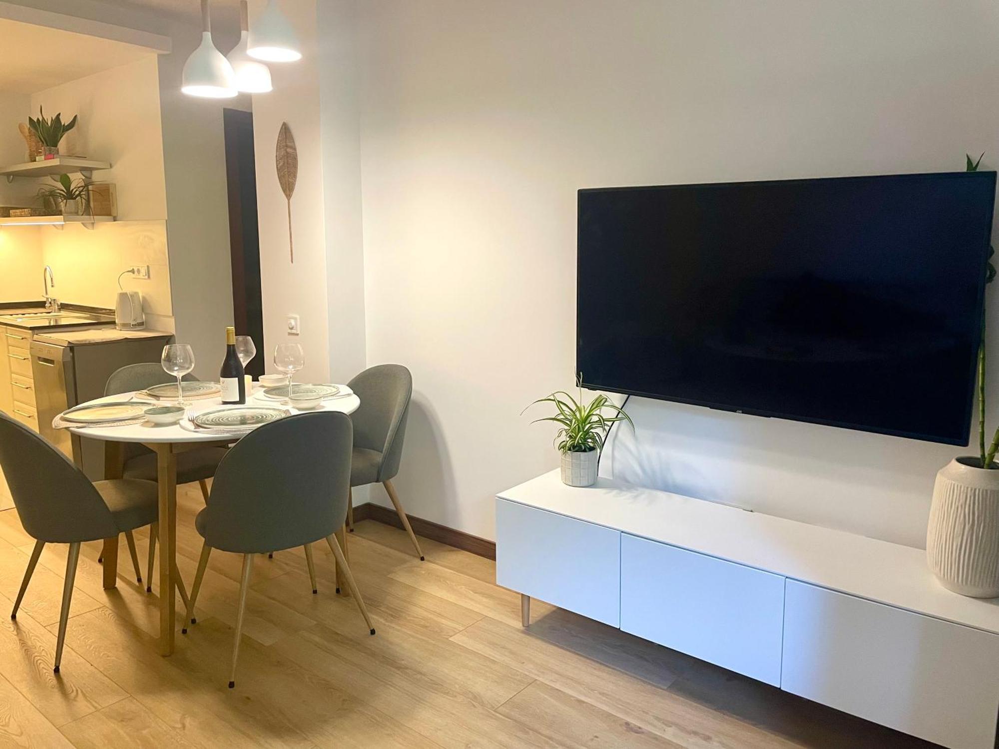 Ground Floor 2-Bedrooms, 2-Bathrooms Apartment Near Bansko In A Complex With Pools And Spa Included Razlog Luaran gambar